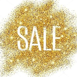 CLOSET SALEEEEE!! Items will be added all weekend!